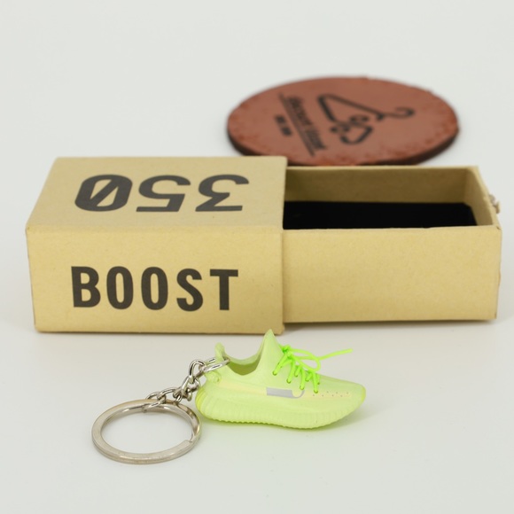 Yeezy Other - Yezzy Keychain